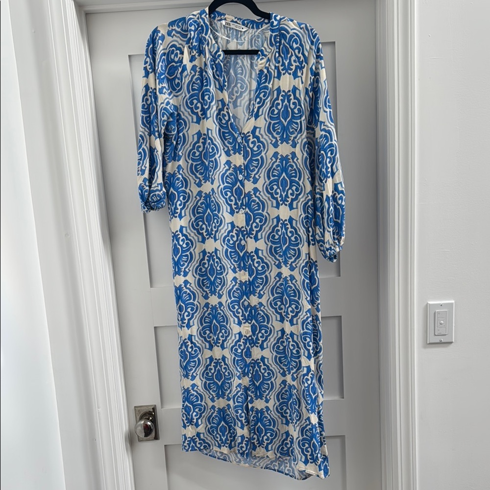 Zara Blue and White Patterned Dress